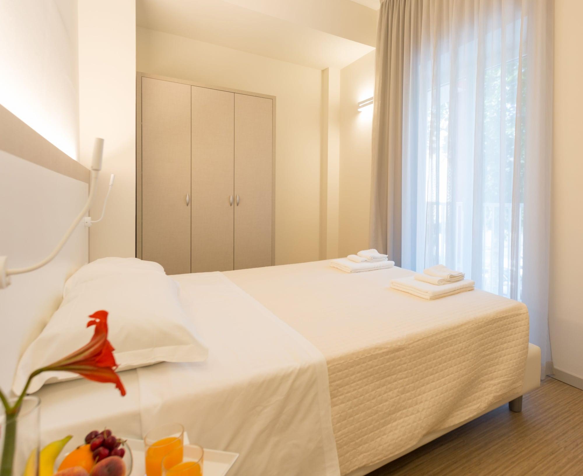 Hotel Amicizia Rimini Esterno foto