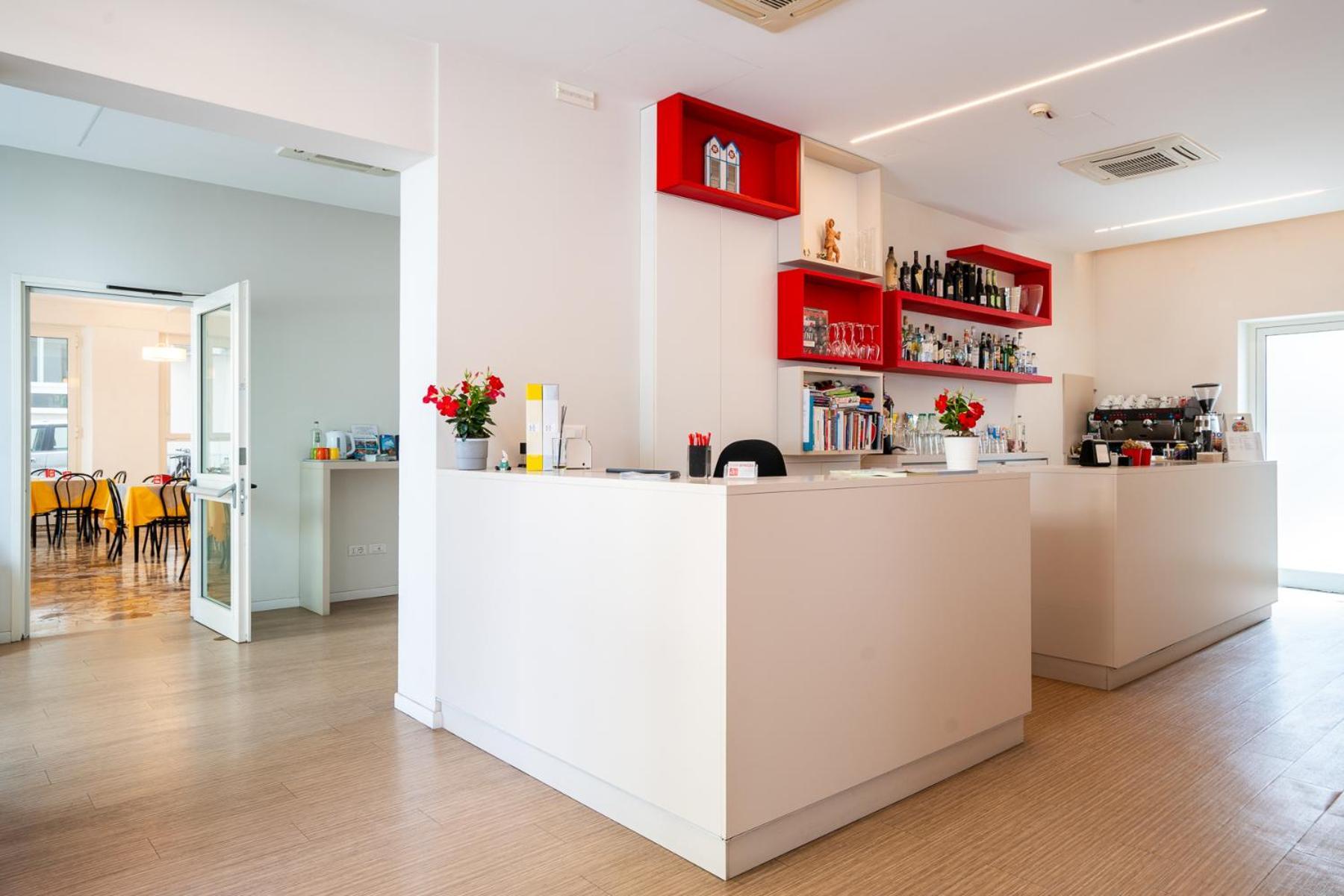 Hotel Amicizia Rimini Esterno foto